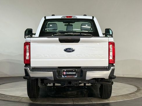 New 2026 Ford F250 XL w/ XL Chrome Package AWD/4WD image 7