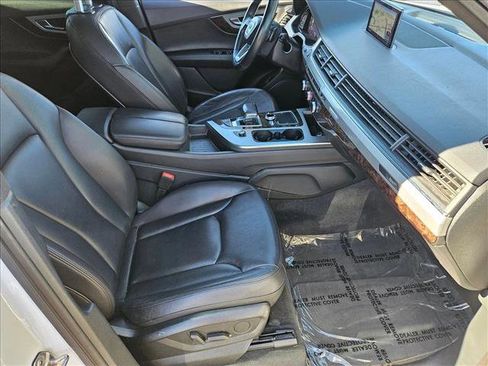 Used 2017 Audi Q7 2.0T Premium Plus w/ Premium Plus Package image 15