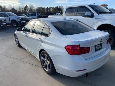 Used 2014 BMW 320i Sedan image 4