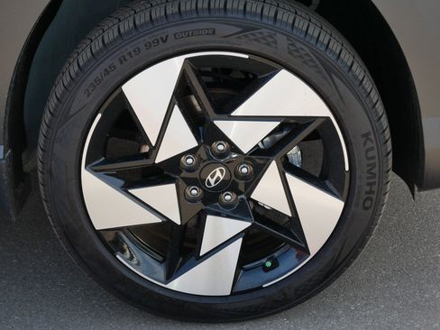 Certified 2026 Hyundai Kona Limited image 15