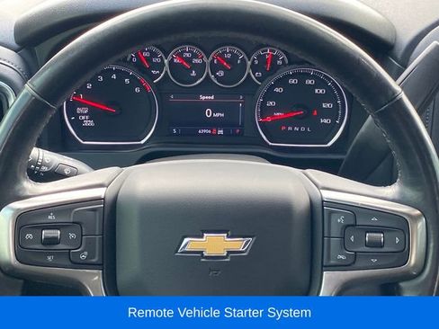 Used 2021 Chevrolet Silverado 1500 LT AWD/4WD image 8