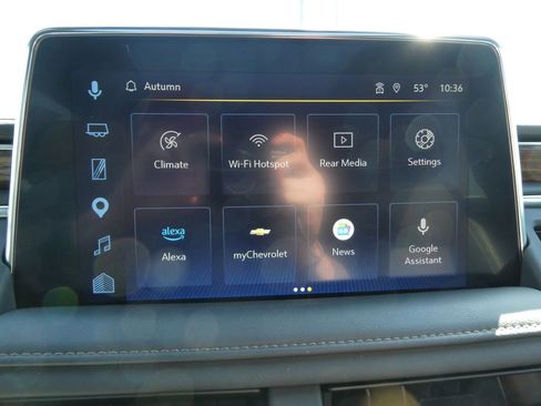 Certified 2024 Chevrolet Tahoe High Country w/ Advanced Technology Package AWD/4WD image 34