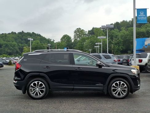 Used 2019 GMC Terrain SLT w/ Preferred Package AWD/4WD image 8