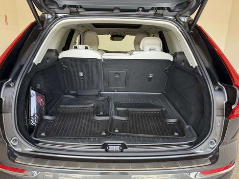 Used 2021 Volvo XC60 T6 Inscription w/ Advanced Package AWD/4WD image 17