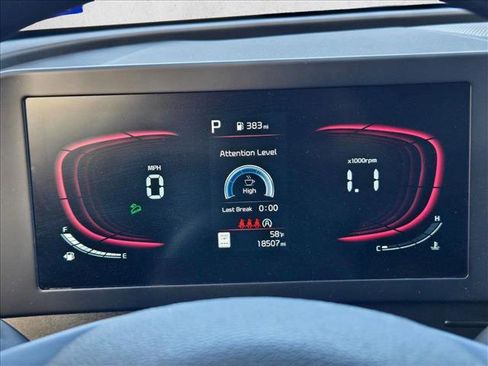 Used 2025 Kia Sportage LX image 13