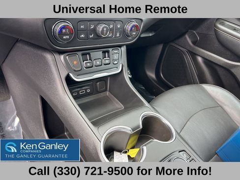 Used 2018 GMC Terrain SLT w/ Preferred Package image 34