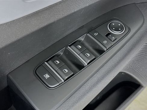 Used 2024 Kia Forte LXS w/ LXS Technology Package FWD image 28