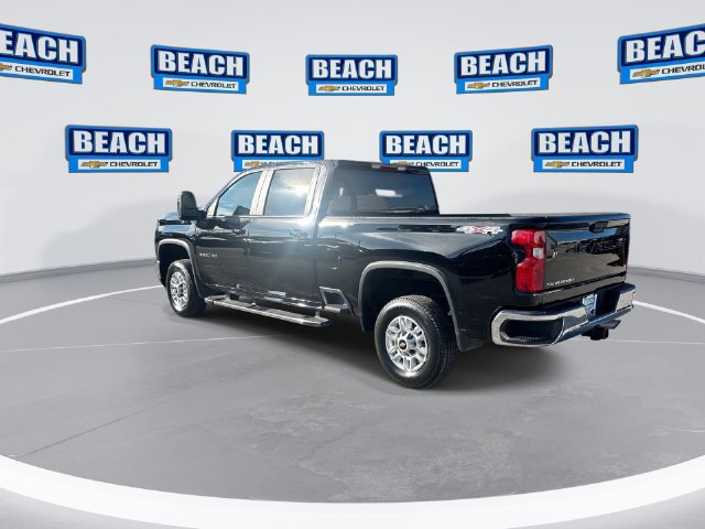 Used 2025 Chevrolet Silverado 2500 LT w/ Convenience Package AWD/4WD image 6