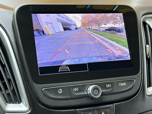 Used 2023 Chevrolet Malibu LT image 21