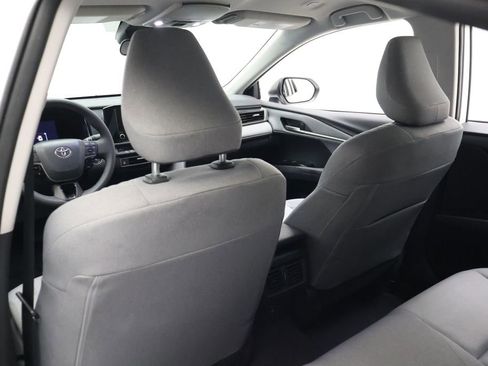 Certified 2025 Toyota Camry LE FWD image 20