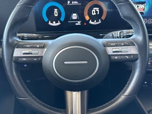 Used 2024 Hyundai Kona SEL FWD image 31