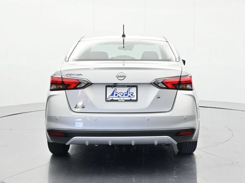 Used 2025 Nissan Versa S FWD image 6
