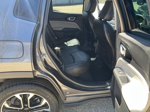 Used 2022 Jeep Compass Limited AWD/4WD image 24