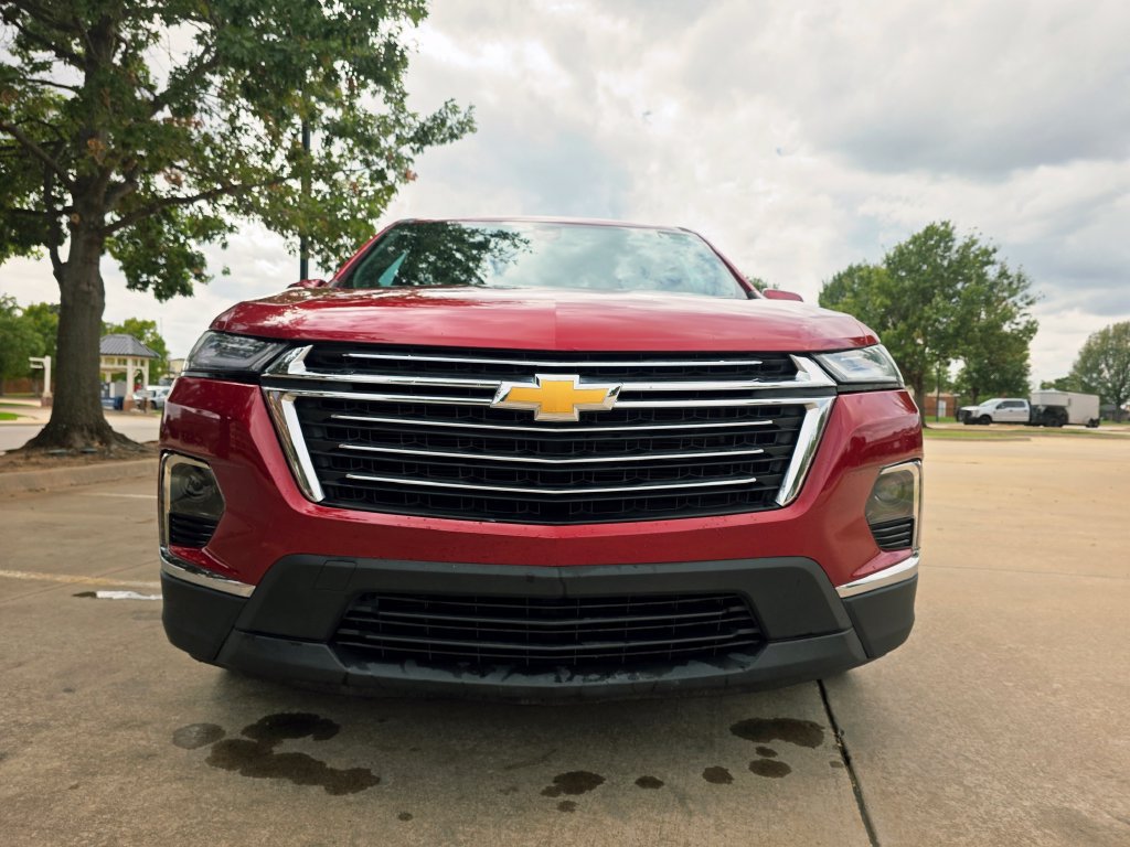 Used 2023 Chevrolet Traverse LT FWD image 27