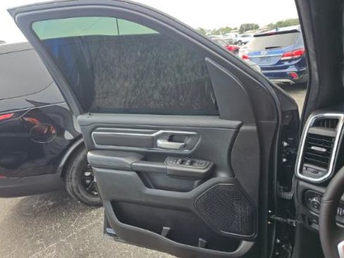 Used 2025 RAM 1500 Big Horn AWD/4WD image 16
