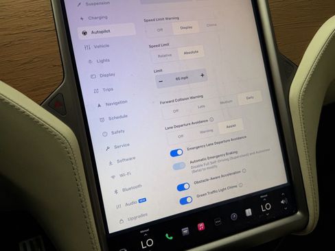 Used 2020 Tesla Model X Performance image 58