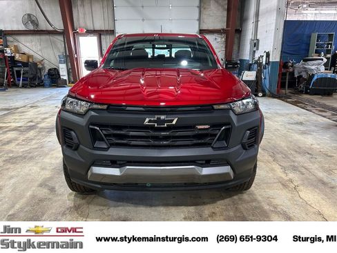 New 2026 Chevrolet Colorado Trail Boss AWD/4WD image 12