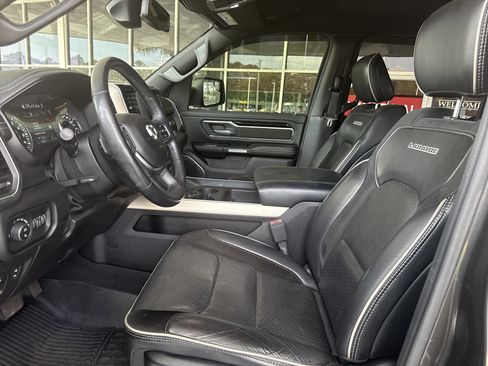 Used 2019 RAM 1500 Laramie w/ Sport Appearance Package image 15