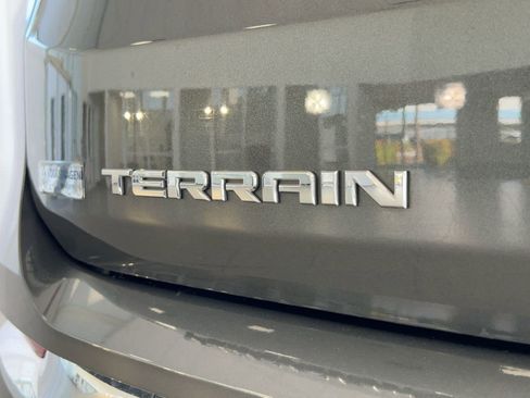 Used 2019 GMC Terrain SLT w/ Preferred Package image 24