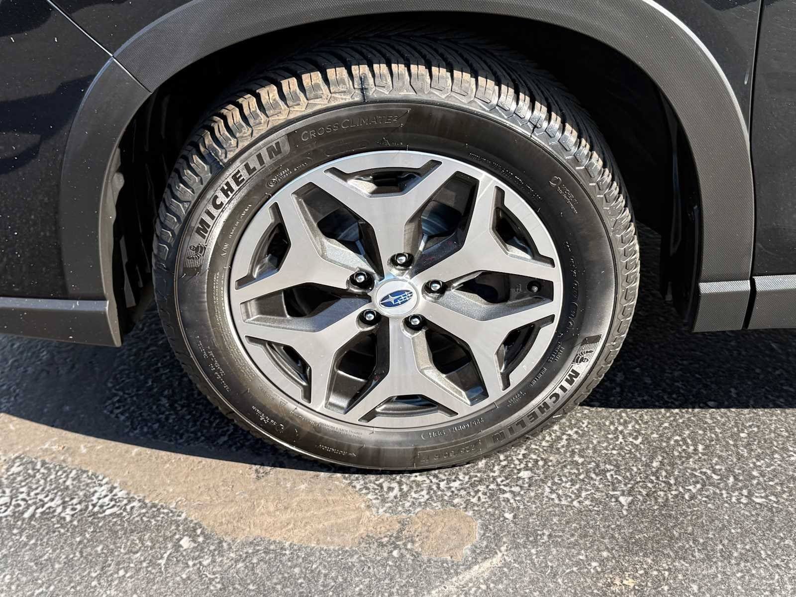 Used 2022 Subaru Forester Premium AWD/4WD image 10