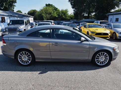 Used 2007 Volvo C70 T5 image 22