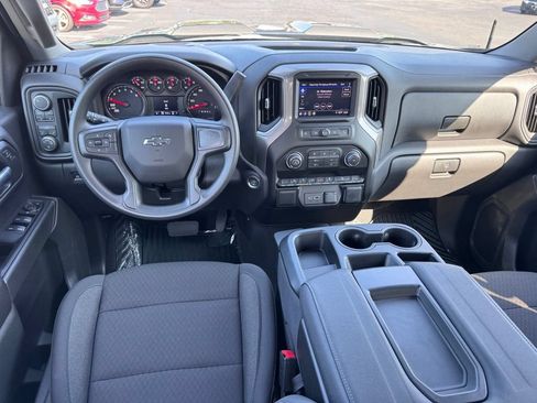 Used 2026 Chevrolet Silverado 1500 Custom Trail Boss AWD/4WD image 6