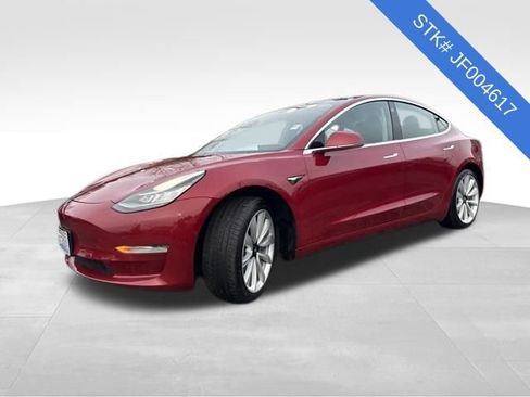 Used 2018 Tesla Model 3 Long Range image 3