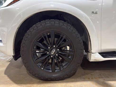 Used 2019 INFINITI QX80 Luxe w/ Proassist Package image 18