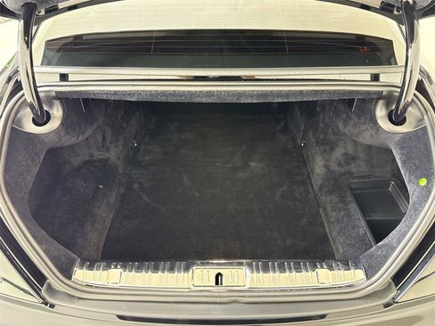 Used 2017 Rolls-Royce Wraith RWD image 25