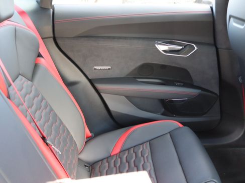 Used 2023 Audi RS e-tron GT AWD/4WD image 19