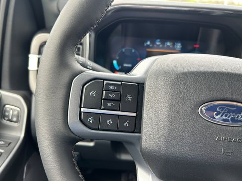 New 2026 Ford F550 4x4 Crew Cab image 36
