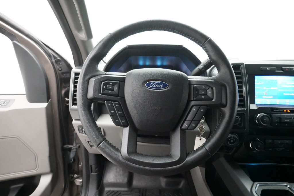Used 2020 Ford F150 XLT w/ Equipment Group 302A Luxury AWD/4WD image 4