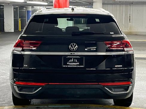 Used 2022 Volkswagen Atlas Cross Sport SE image 31
