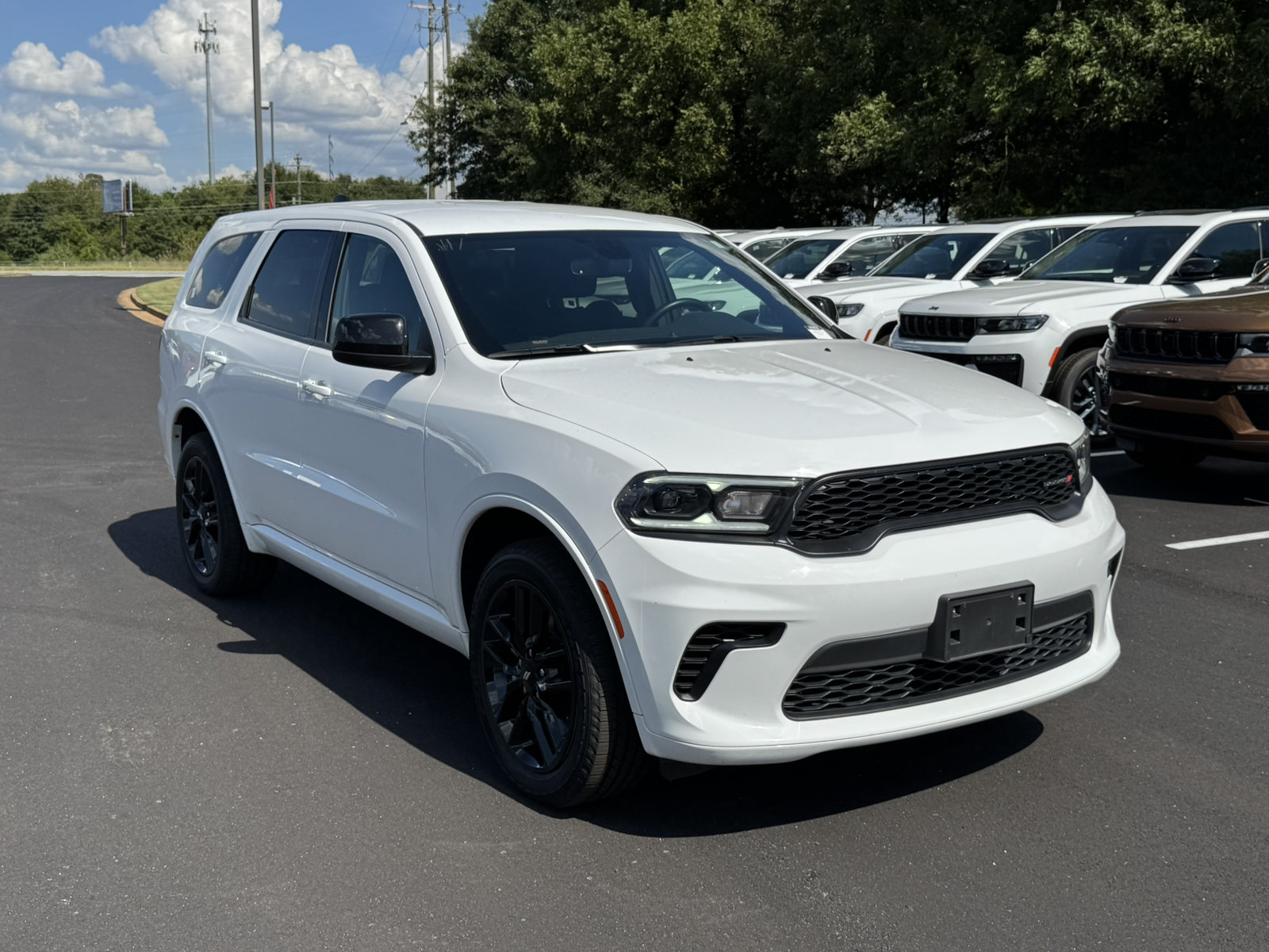 Certified 2025 Dodge Durango GT AWD/4WD image 3
