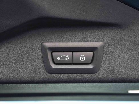 Certified 2025 BMW X5 xDrive40i image 38