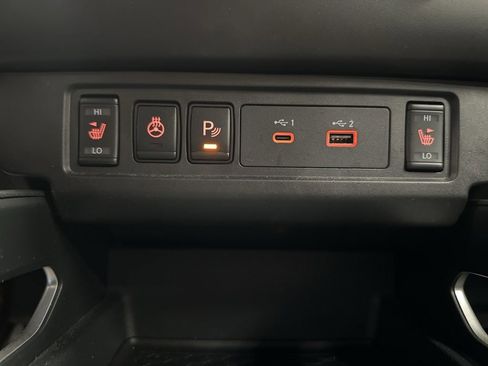 Used 2022 Nissan Frontier SV image 30