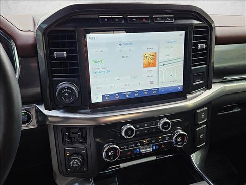 Used 2021 Ford F150 Lariat w/ Max Trailer Tow Package image 12