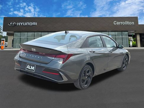 New 2026 Hyundai Elantra Sport FWD image 6