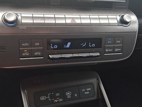New 2026 Hyundai Kona SEL Premium AWD/4WD image 14