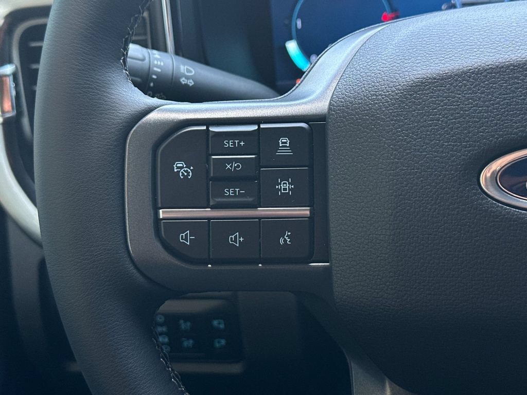 New 2026 Ford F350 Lariat w/ Lariat Ultimate Package AWD/4WD image 23