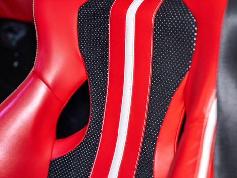 Used 2021 Ferrari F8 Tributo image 16