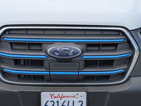 Used 2022 Ford E-Transit 148 High Roof w/ Load Area Protection Package RWD image 3