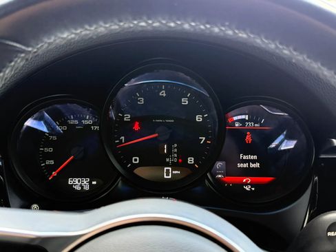 Used 2018 Porsche Macan Sport Edition image 34