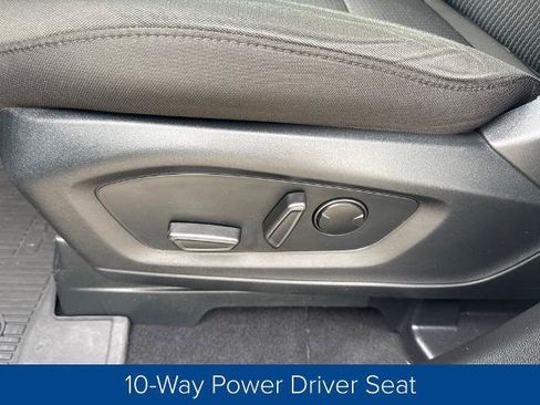 Certified 2024 Ford Explorer XLT RWD image 10