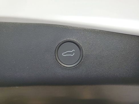 Used 2021 Tesla Model 3 Standard Range Plus RWD image 10
