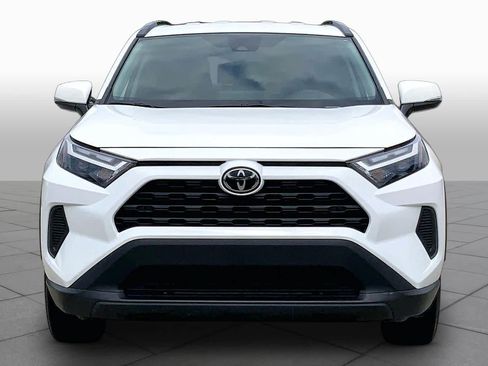 Used 2024 Toyota RAV4 XLE FWD image 4