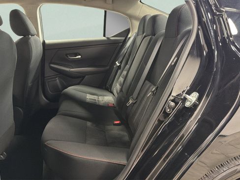 Used 2025 Nissan Sentra SR w/ Midnight Edition FWD image 32