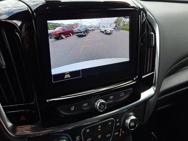 Used 2023 Chevrolet Traverse LT AWD/4WD image 29