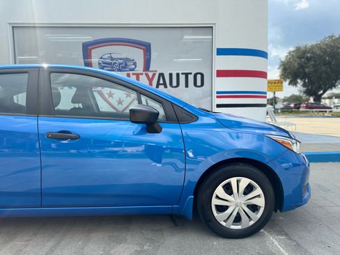 Used 2024 Nissan Versa S w/ Trunk Package image 17