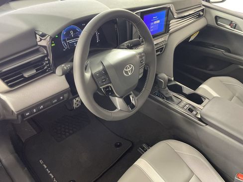 New 2026 Toyota Camry SE FWD image 10